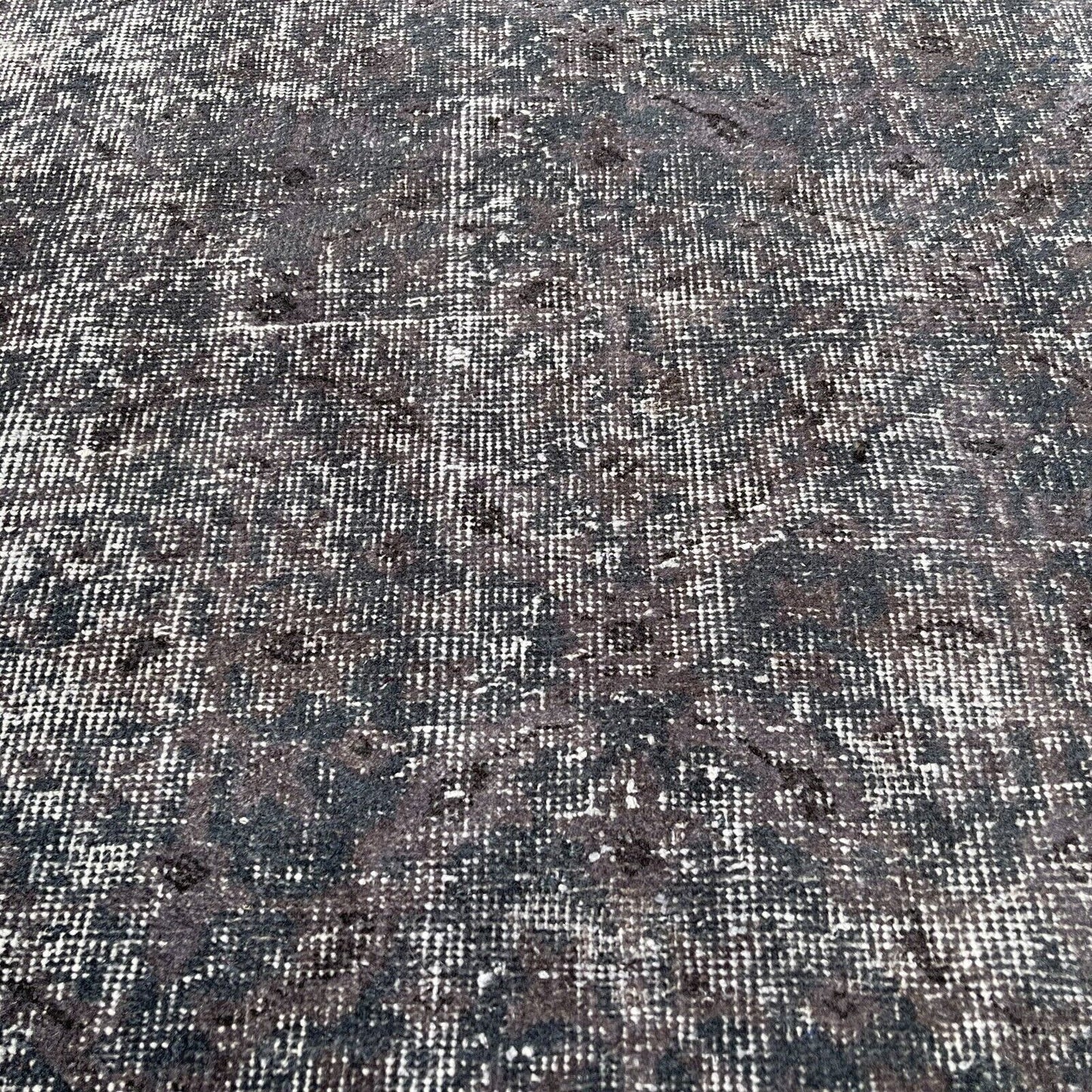 Distressed Overdyed Türkischer Teppich 196 x 110 cm Vintage Decorative Teppich