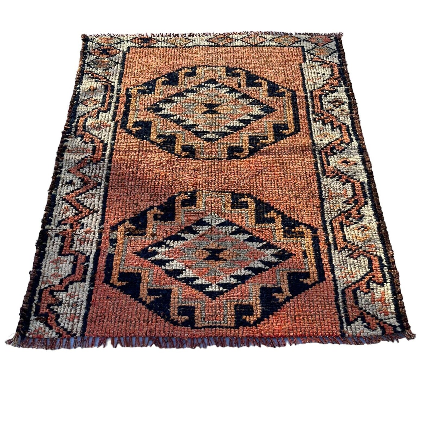 Traditional Kurdish Herki Rug,Vintage Teppich 110x95 Cm