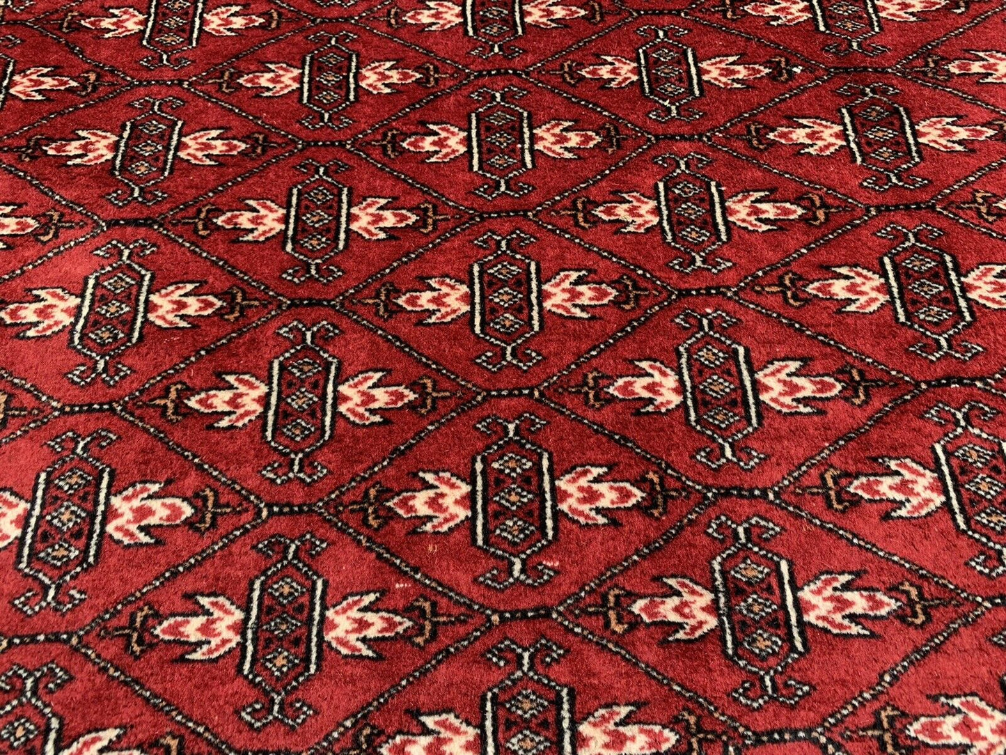 Feiner Handgeknüpfter Orientteppich Turkman Buchara Yomut 190x120cm Tapis